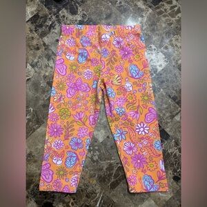 4/30$ New without tag Monkey Bars leggings 4 years